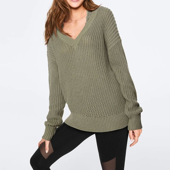 Victoria's Secret PINK Heritage V Neck Knit Sweater Shale Green Large NEW - Picture 1 of 8